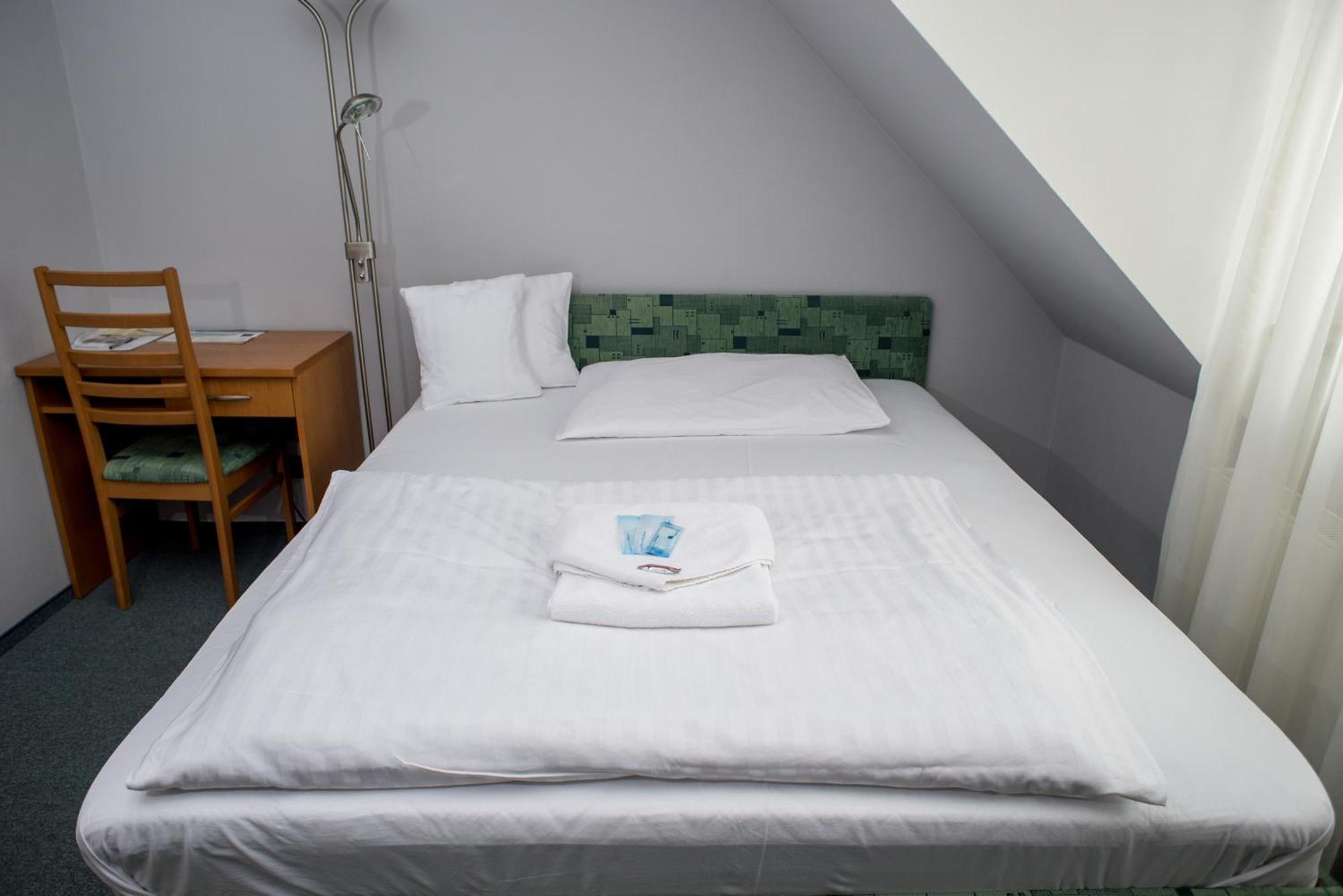 Hotel U Crliku Tetčice Pokój zdjęcie